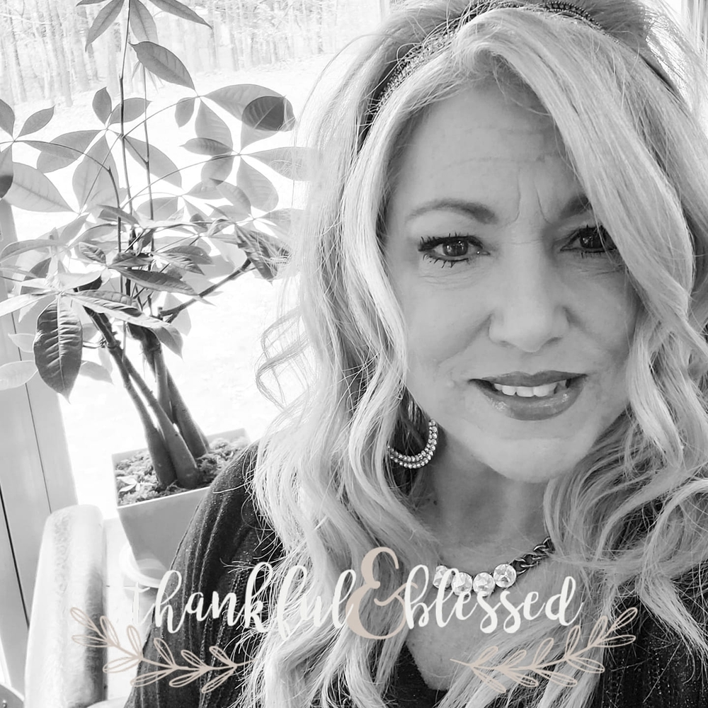 Meet your Posher, Rose